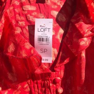 Loft - Size: Medium Top.